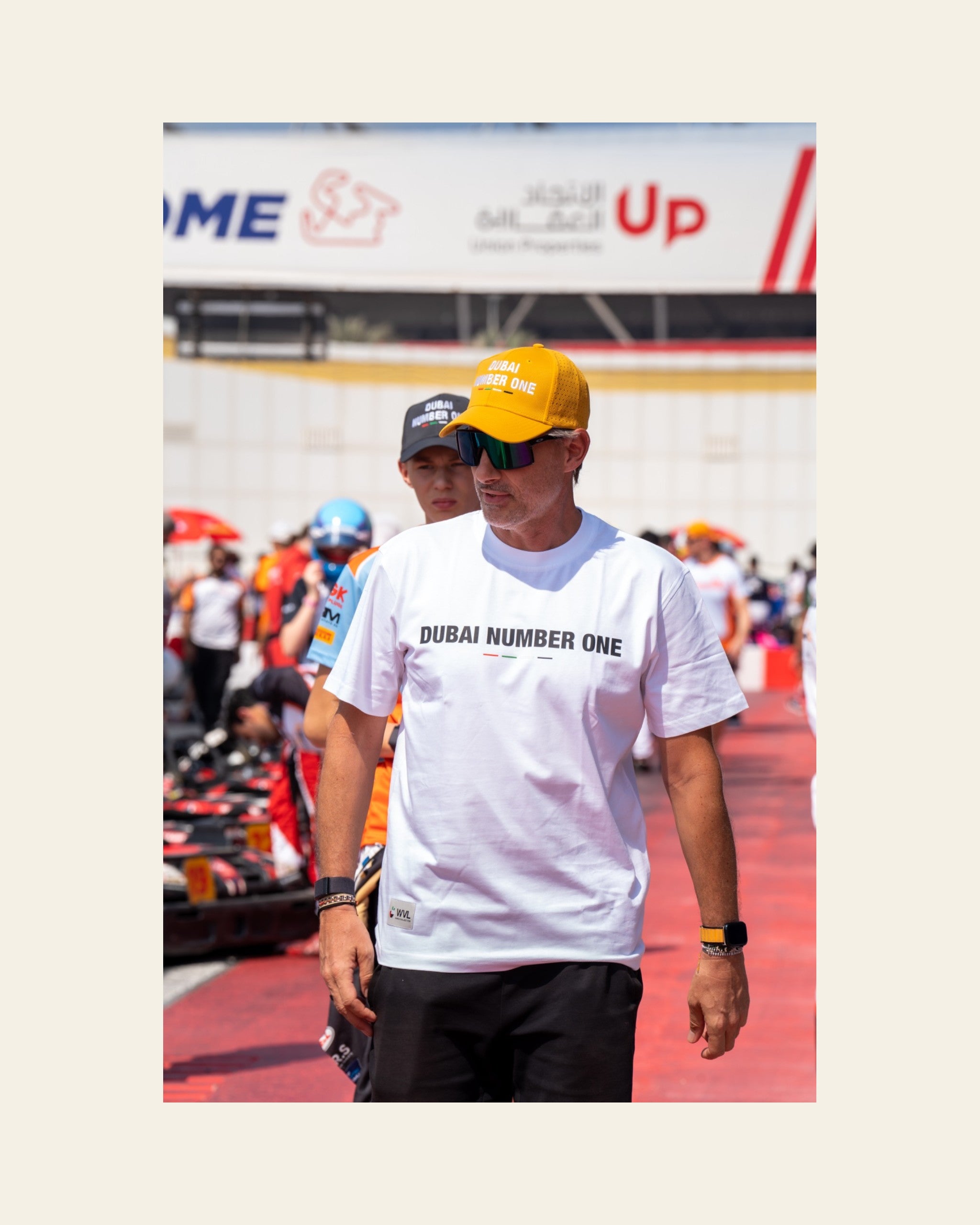 Dubai Number One : More Than a T-Shirt