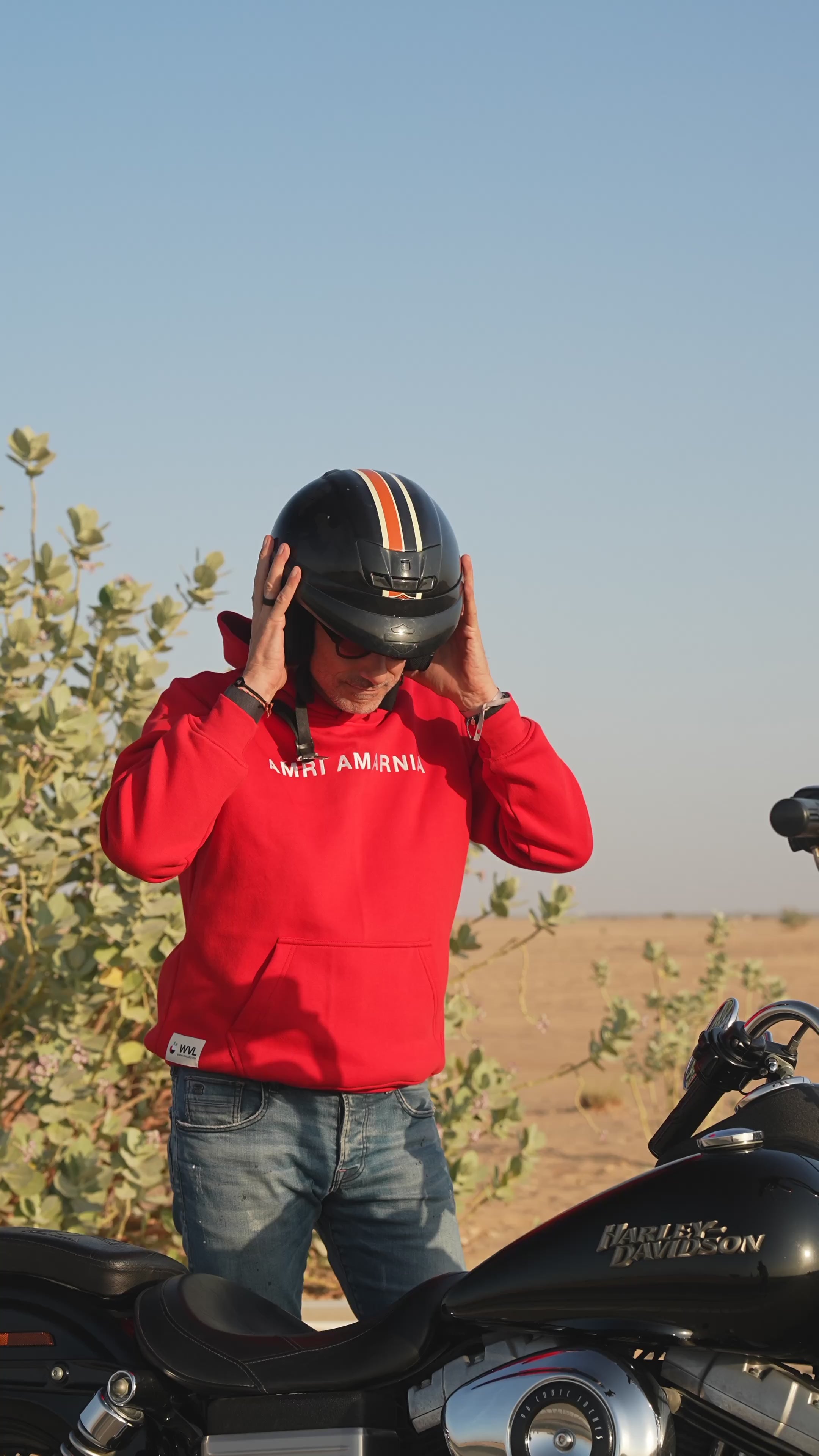 AMRI AMARNIA – Signature Hoodie - UAE Limited Edition